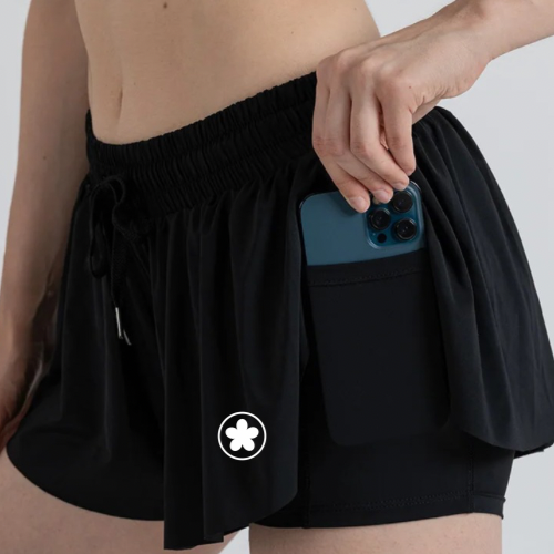 Lola Flowy Shorts Black